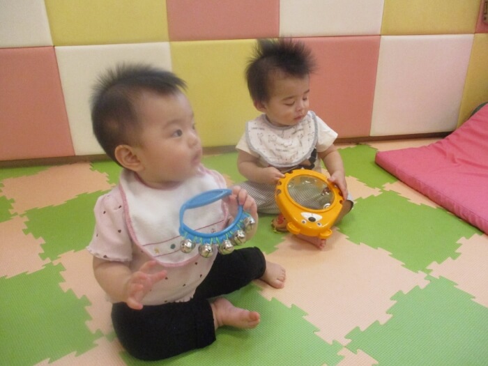 楽器(鈴、カスタネット、タンバリン)