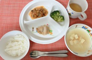 12月21日(木)の給食・おやつ