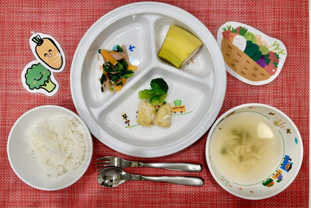 1月16日(火)の給食・おやつ