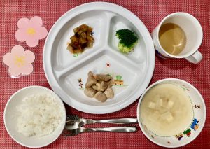 3月15日(金)の給食・おやつ