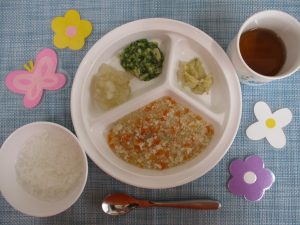 【4月4日(木)の給食・おやつ】