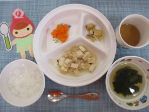 【5月17日(金)の給食・おやつ】