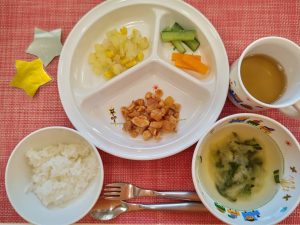 【6月1日(土)の給食・おやつ】