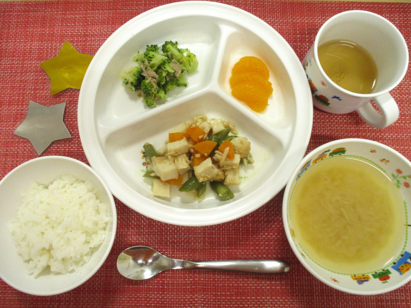 【6月24日㈪の給食・おやつ】