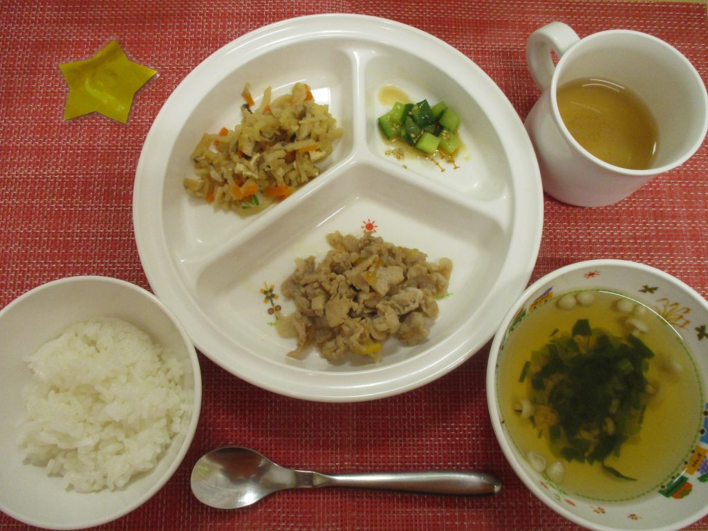 【4月10日㈭の給食・おやつ】