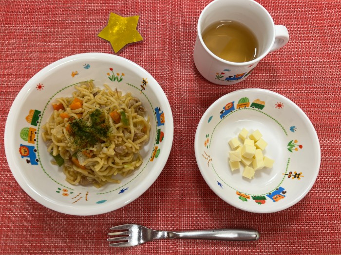 【9月6日㈯の給食・おやつ】