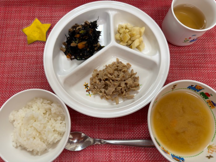 【12月12日㈮の給食・おやつ】