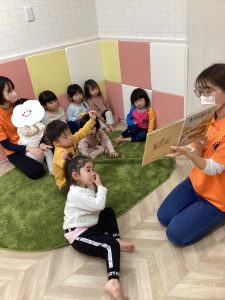第33回　絵本読み聞かせブログ