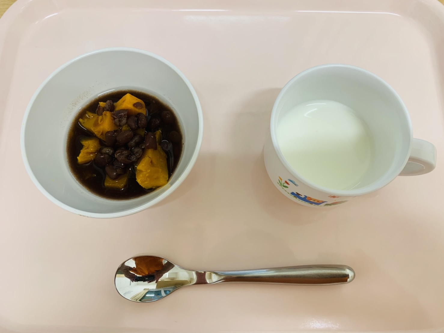 2月2日(木)の給食・おやつ