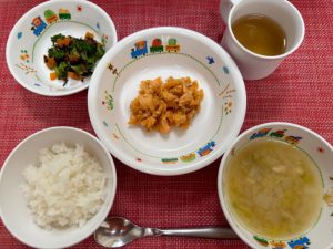 【5月29日㈮の給食・おやつ】