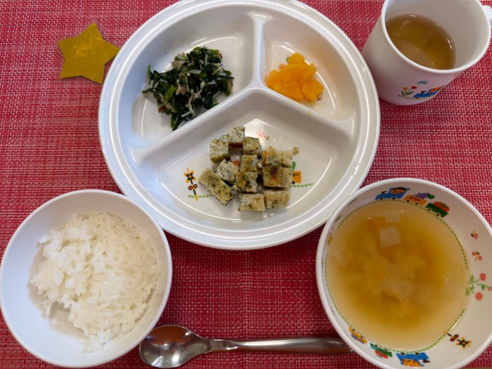 【5月20日㈬の給食・おやつ】