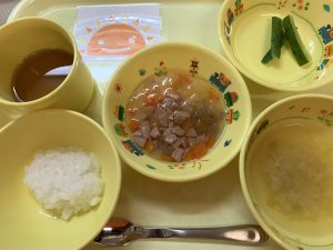 11月18日(月)の給食