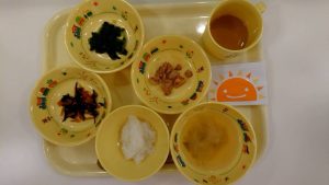 12月10日(火)の給食