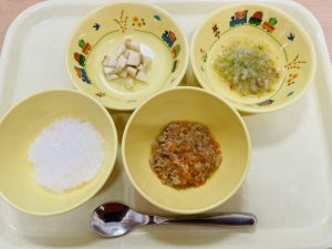 11月5日(金)の給食・おやつ