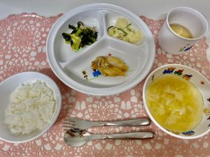 9月2日(金)の給食・おやつ