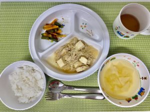9月3日(土)の給食・おやつ