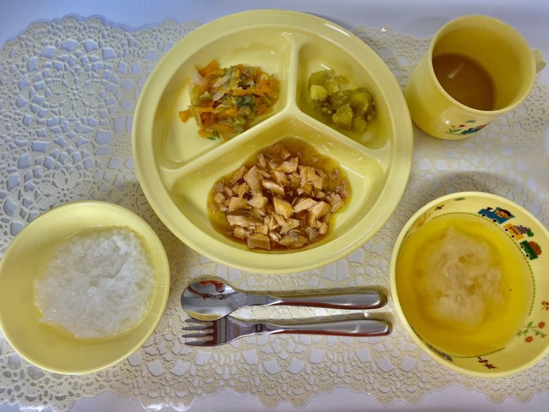 9月27日（火）の給食・おやつ