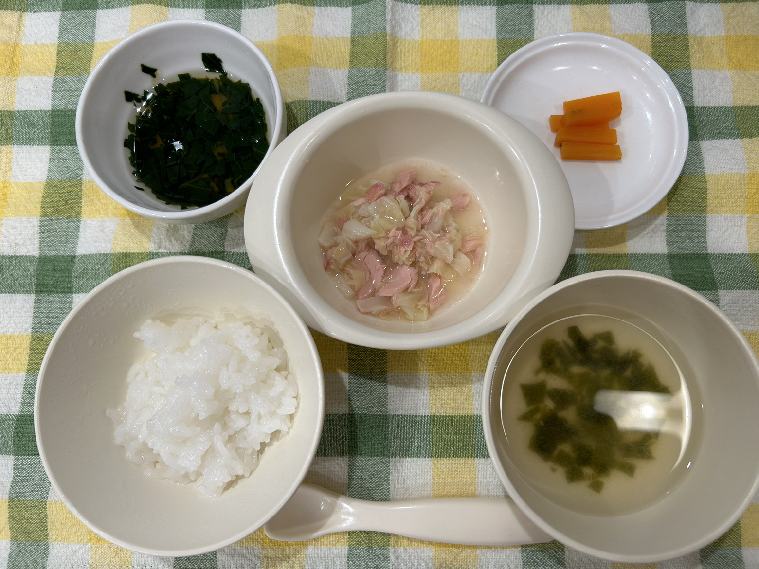 5月13日(土)の給食・おやつ