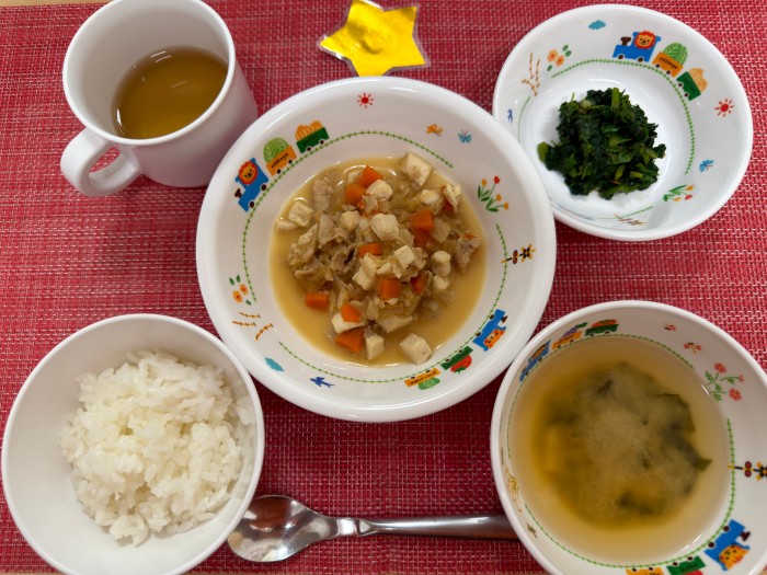 【1月16日㈮の給食・おやつ】