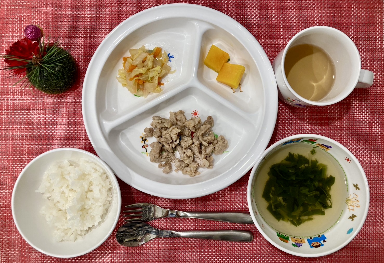【11月2日㈯の給食・おやつ】
