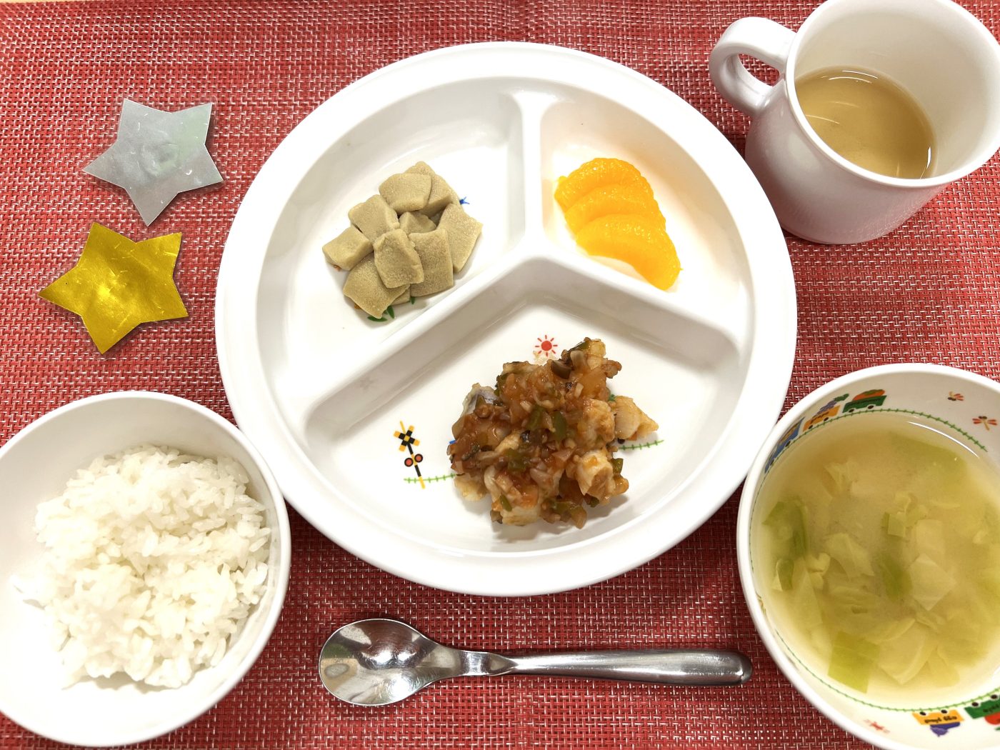 【11月6日㈬の給食・おやつ】