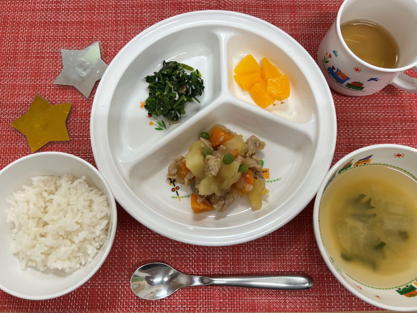 【12月14日㈯の給食・おやつ】