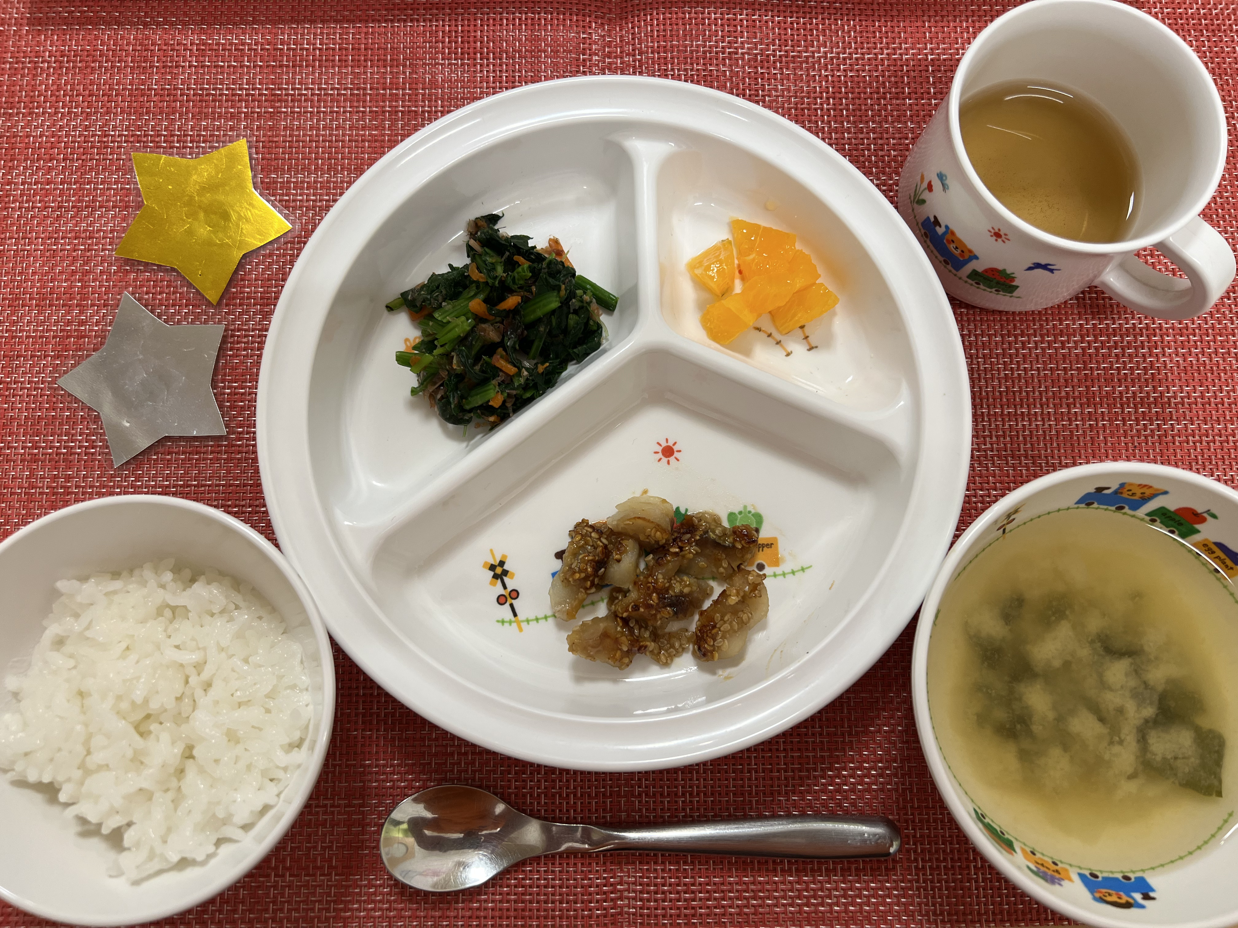 【3月18日㈫の給食・おやつ】