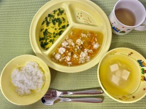 7月1日(金)の給食・おやつ