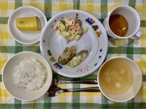 2月15日(水)の給食・おやつ