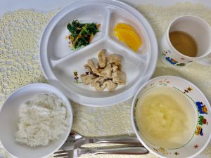 3月8日（水）の給食・おやつ