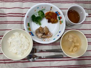 6月17日(土)の給食・おやつ