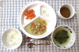10月26日(木)の給食・おやつ