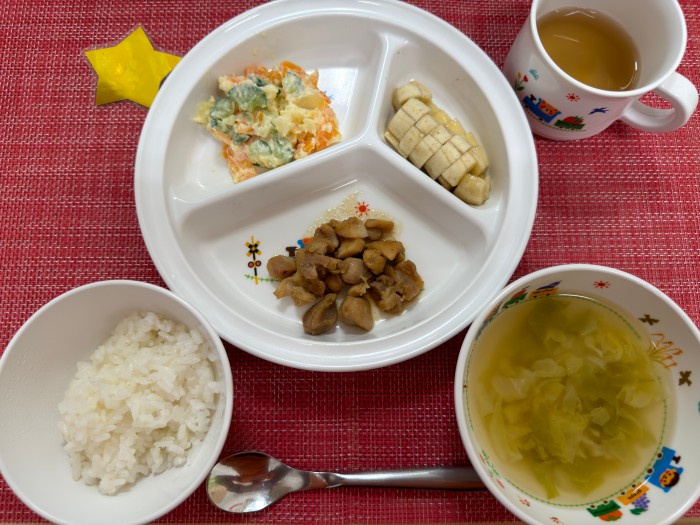 【3月26日㈭の給食・おやつ】