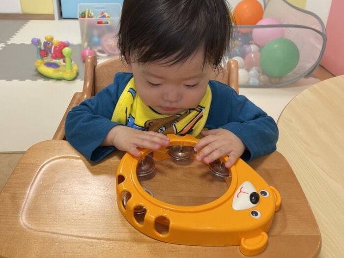 楽器（鈴、カスタネット、タンバリン）