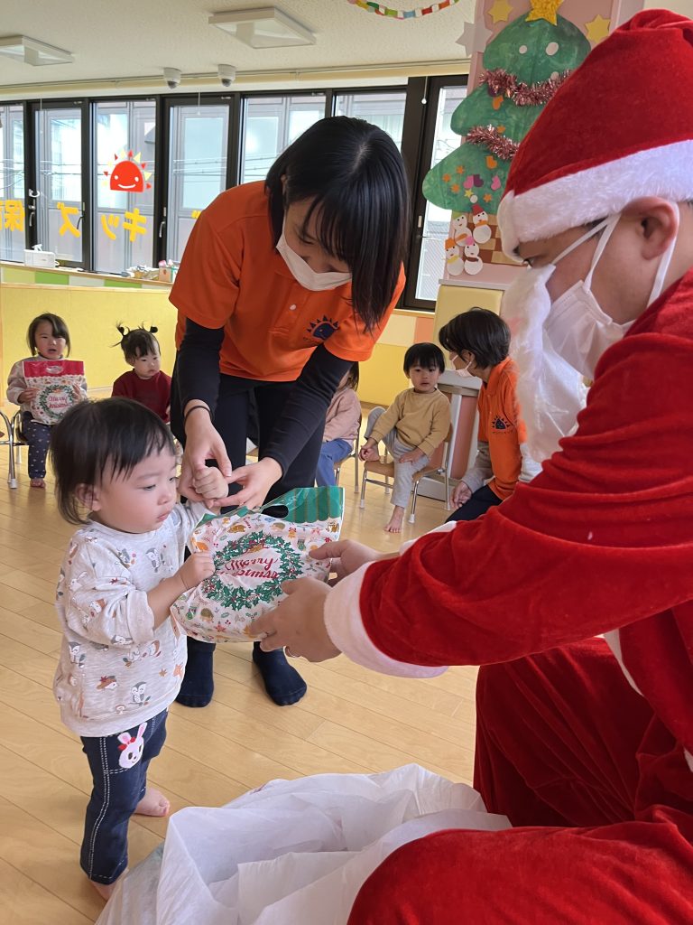 園ブログ　クリスマス会🎄と誕生日会🎂