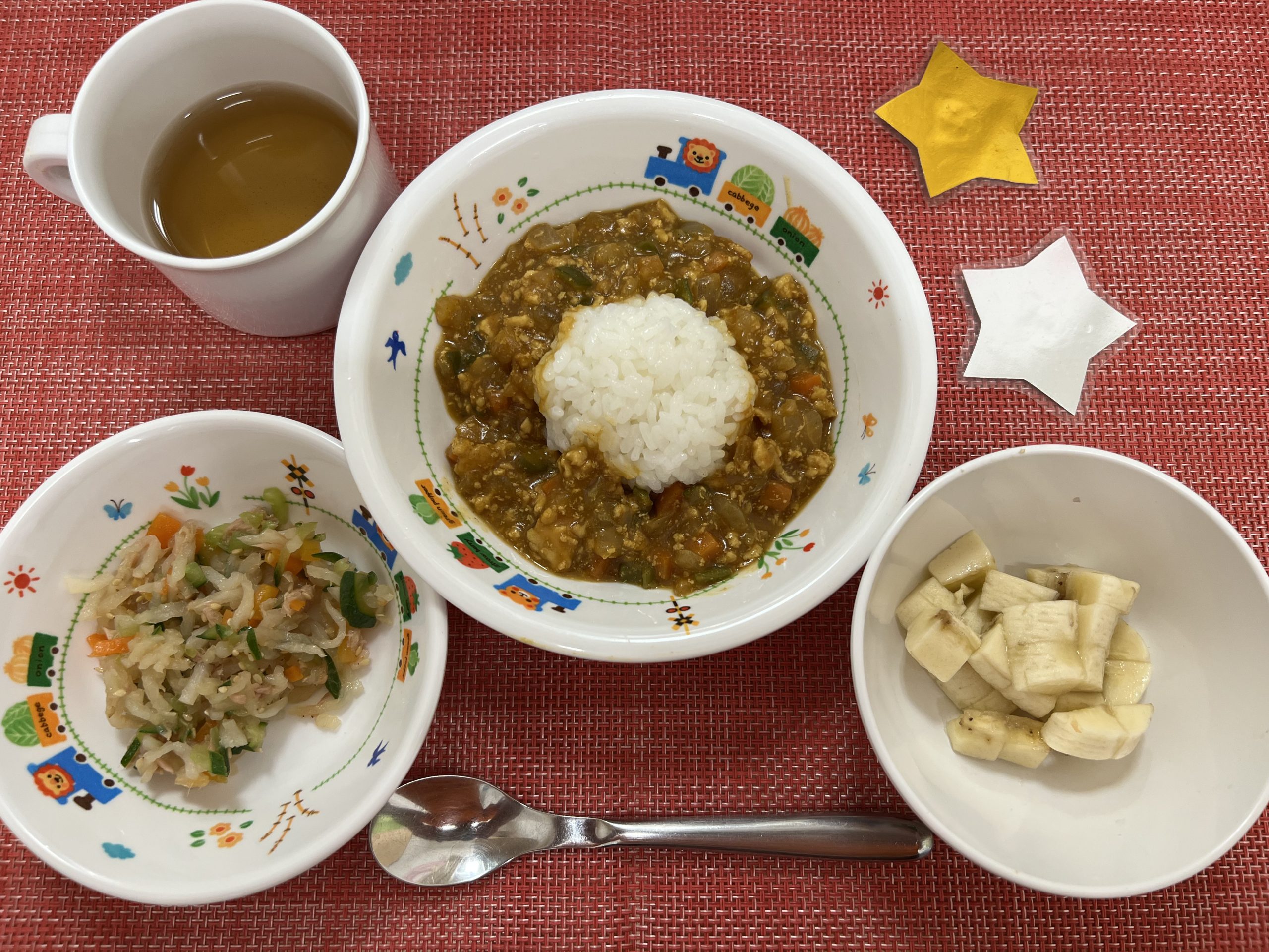 【2月25日㈫の給食・おやつ】