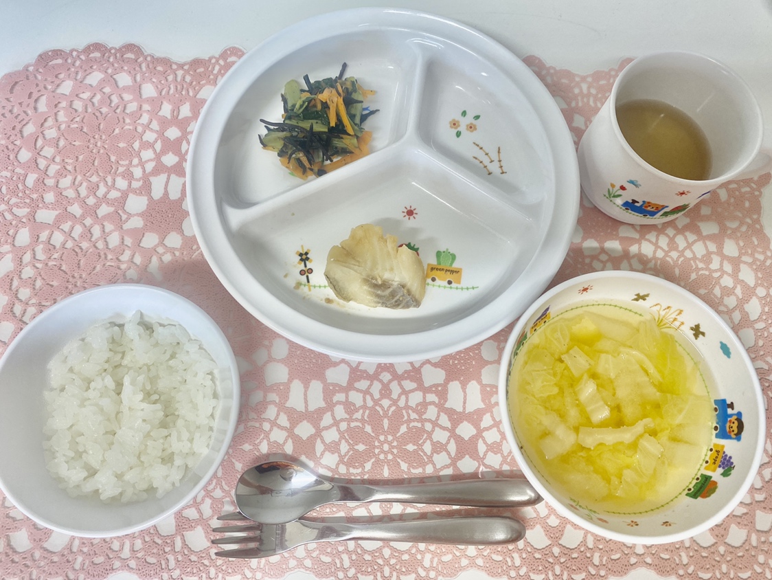 10月4日（火）の給食・おやつ