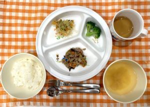 9月27日（水）の給食・おやつ