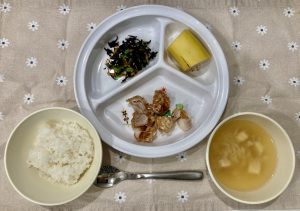 9月26日（火）の給食・おやつ