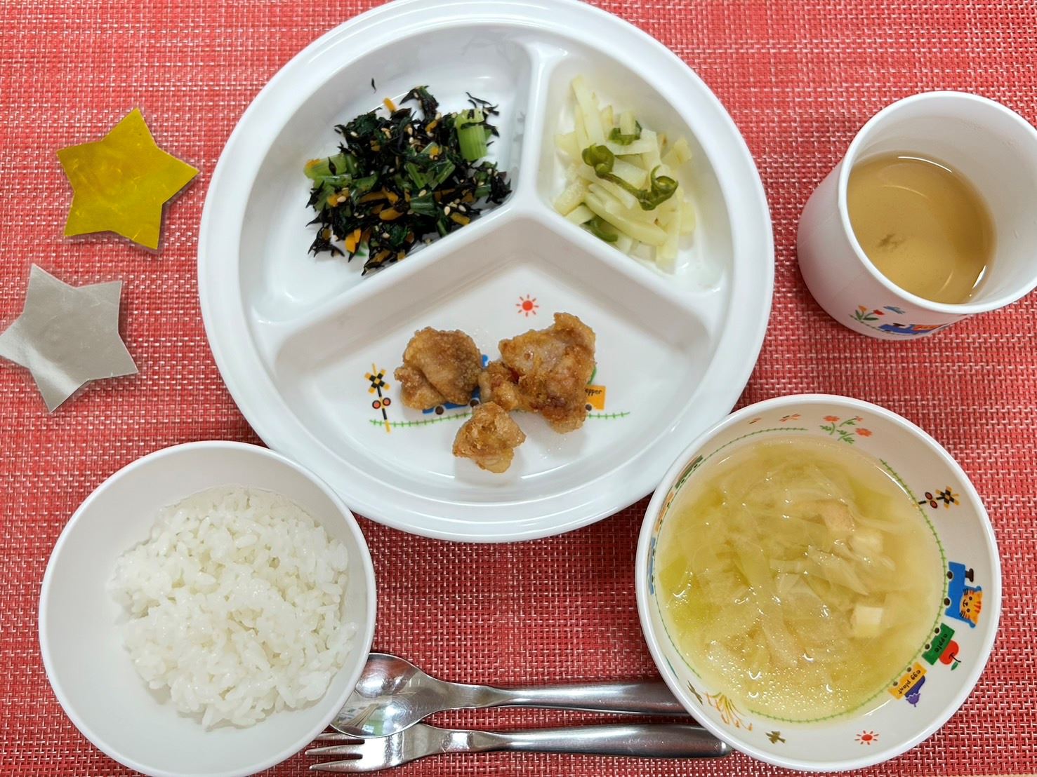 【7月25日(木)の給食・おやつ】誕生会