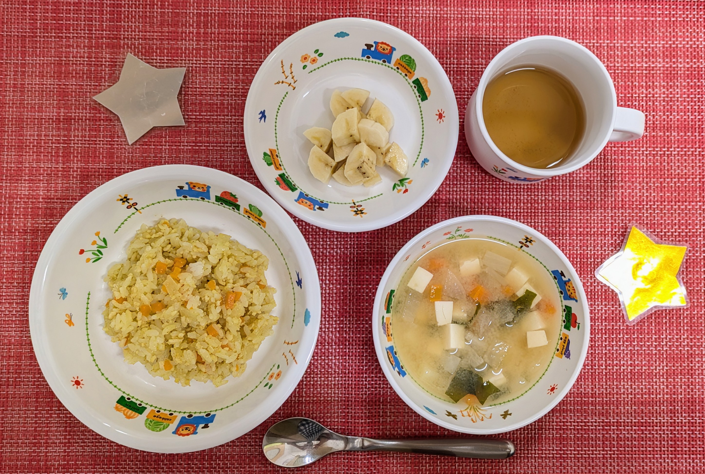 【5月24日㈯の給食・おやつ】